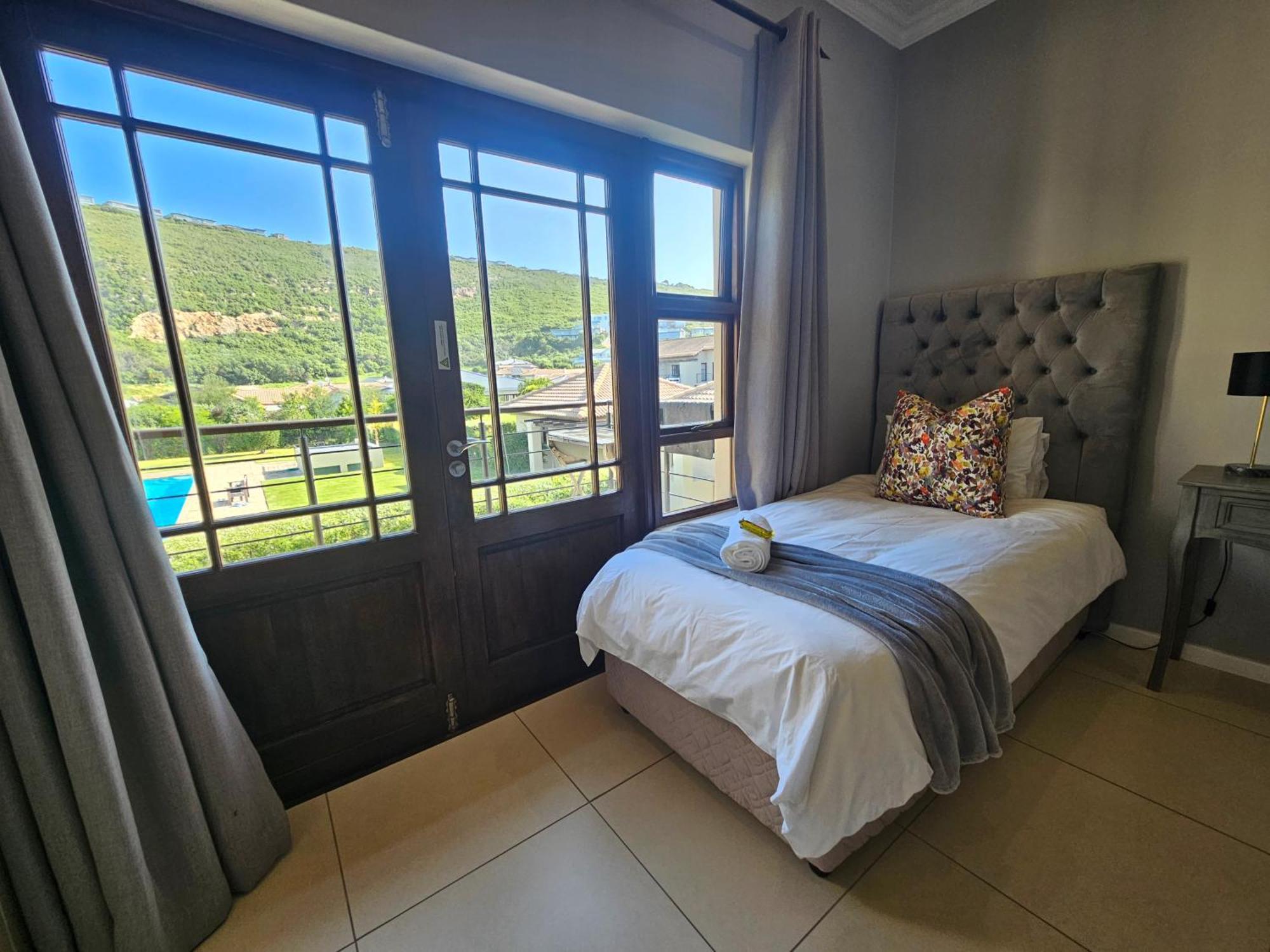 Seventeen Whale Rock Gardens With Back Up Power For Loadshedding Plettenberg Bay Esterno foto